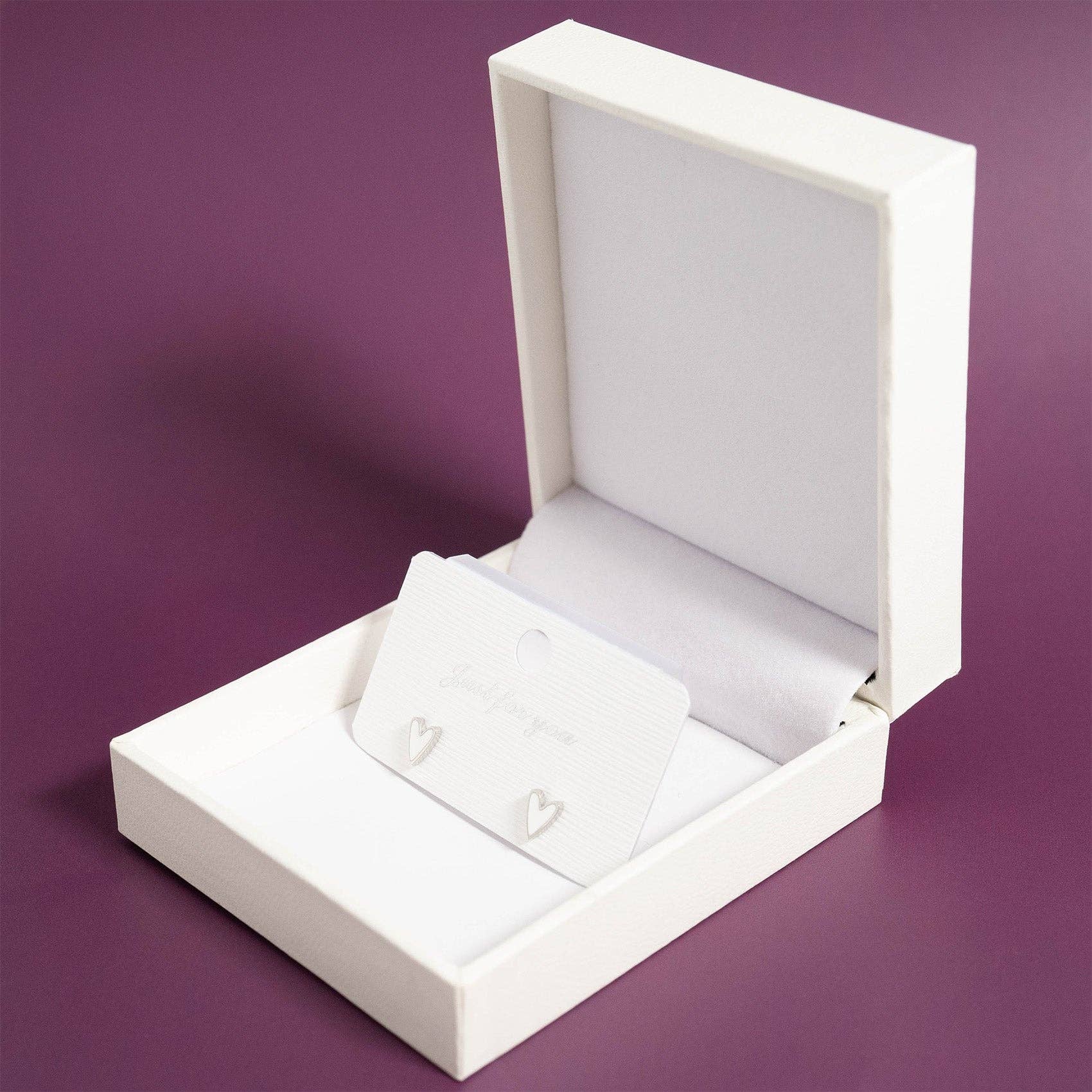 WJW - Vendita all'ingrosso Orecchini a bottone - Orecchini a perno a forma di cuore bianco in acciaio inossidabile con PVD oro 18K10