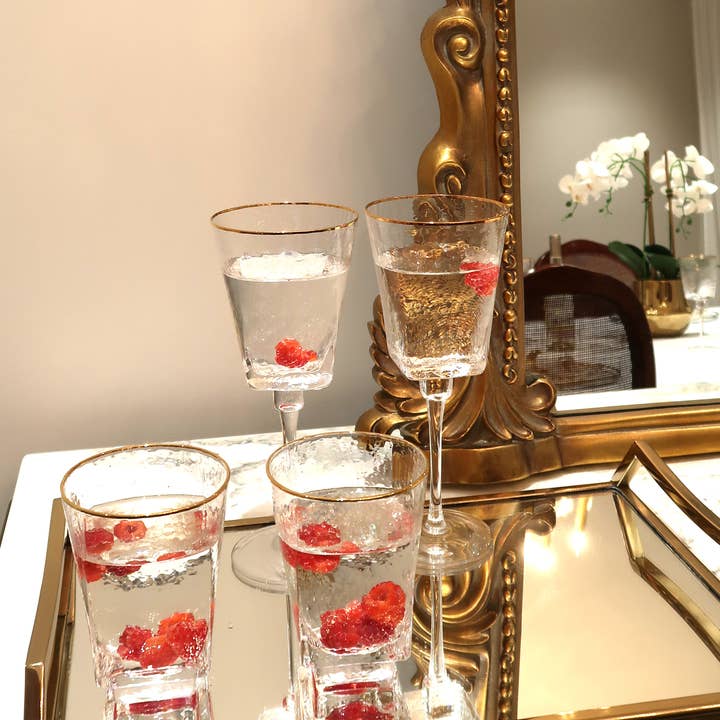 Ensemble de 6 verres martelés de forme carrée avec bord doré et autres tendances Résultats pour boisson en verre 10 l en vente B2B. Retours gratuits et paiement à 60 jours sur Faire sur Faire.