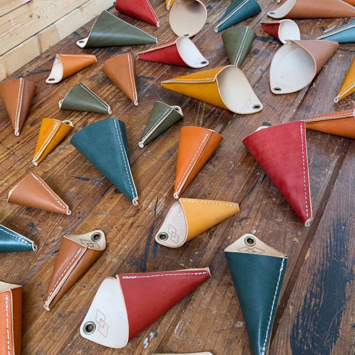 Gemini Handmade – wholesale Hängande kruka – Luftfabrik Kon - Stor