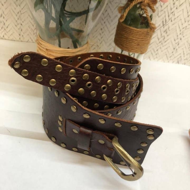 SWEET MAGIC SHOES & BAGS - Wholesale Belt - Women's - LEATHER BELT WITH DETAILS1