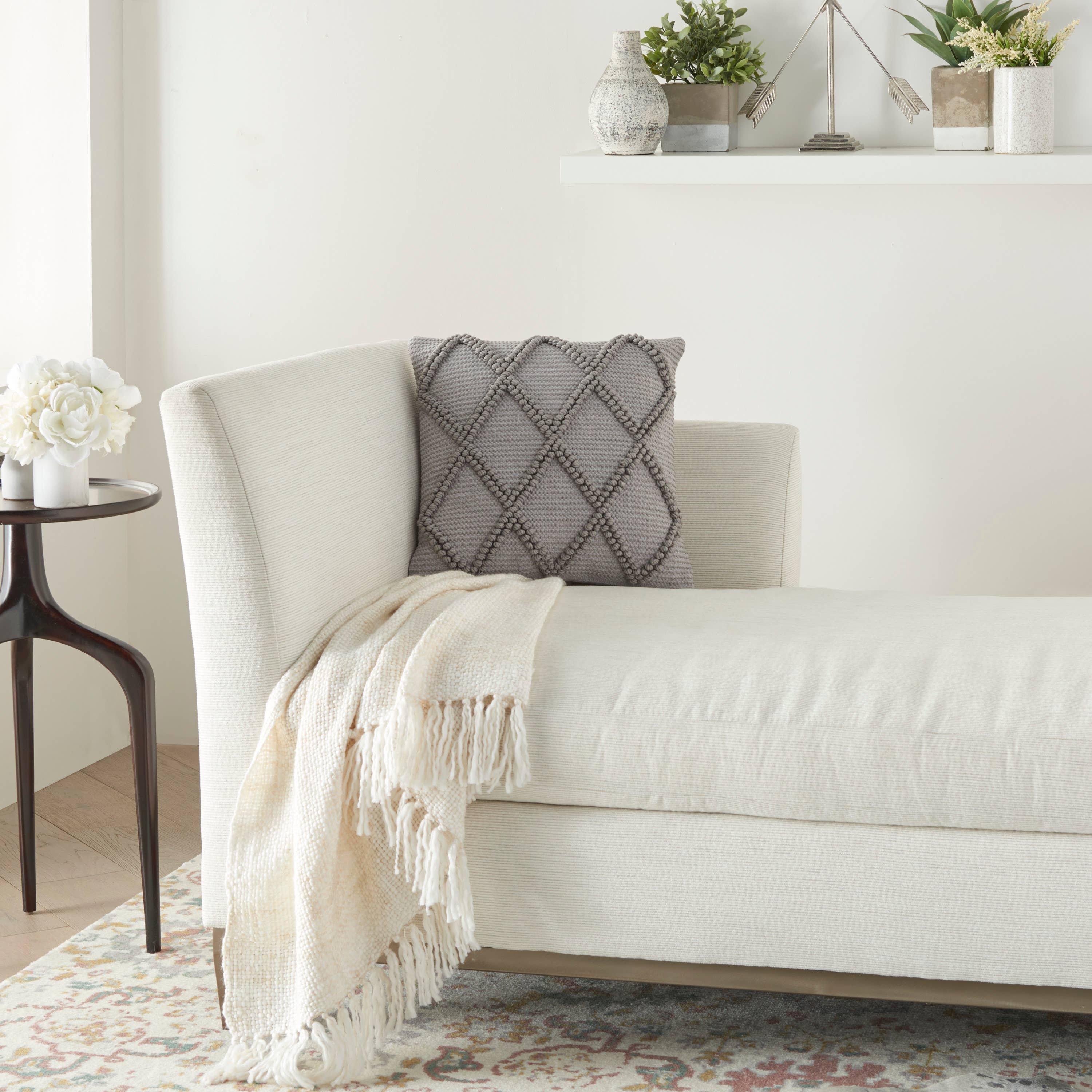 Nourison - Wholesale Throw/Decorative Pillow - Mina Victory Life Styles Diamond Lattice Throw Pillow6