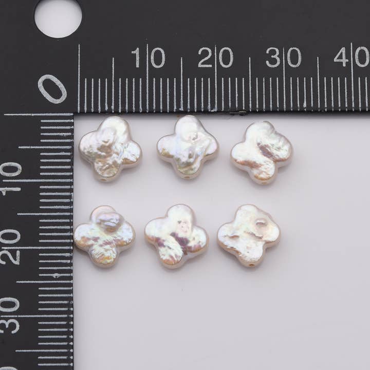 Beads Creation - Wholesale Beads - Four Leaf Clover Pearls, 9mm 4A White Strand, Gift, FWP0543