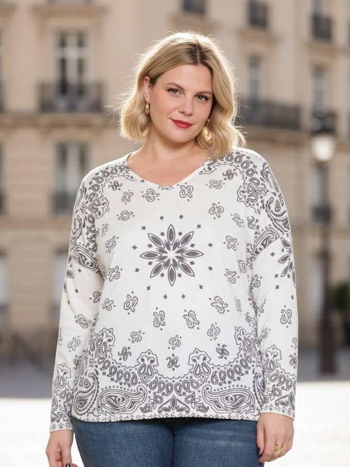 Große Größe - Bedruckte Tunika mit langen Ärmeln für den Großhandel von C'MELODIE