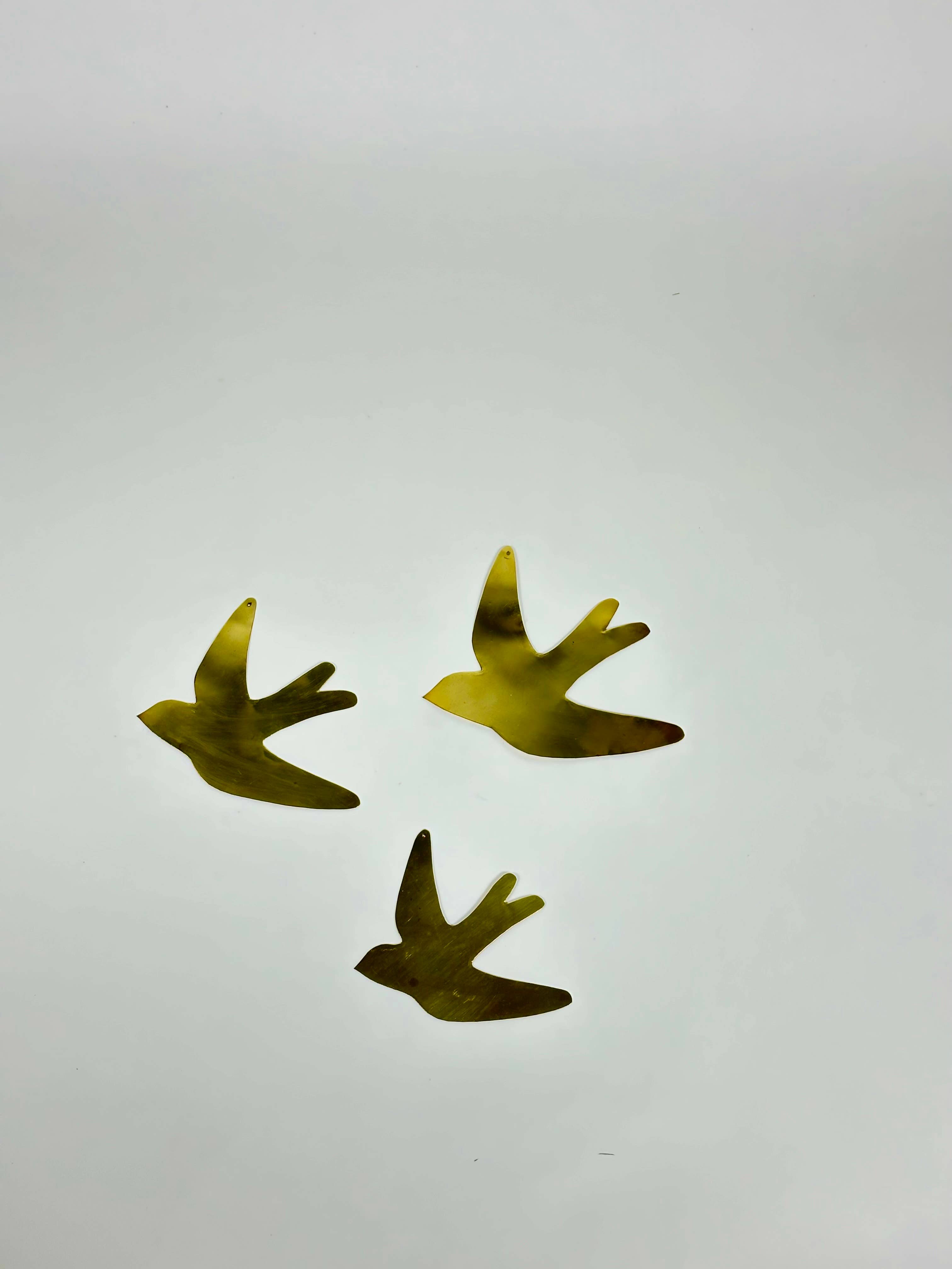 Mikwi - Wholesale Wall Accent - Swallow golden metal - MOROCCAN BRASS WALL DECORATION3