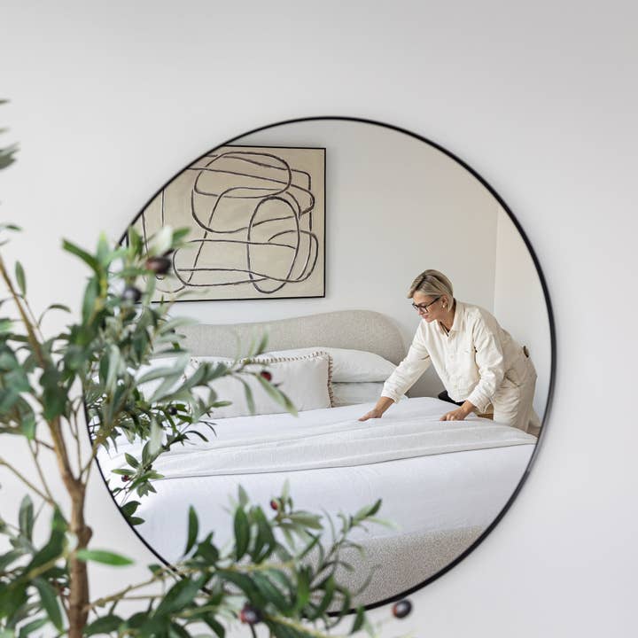 Style In Form - Wholesale Bed - Fox Queen Bed1