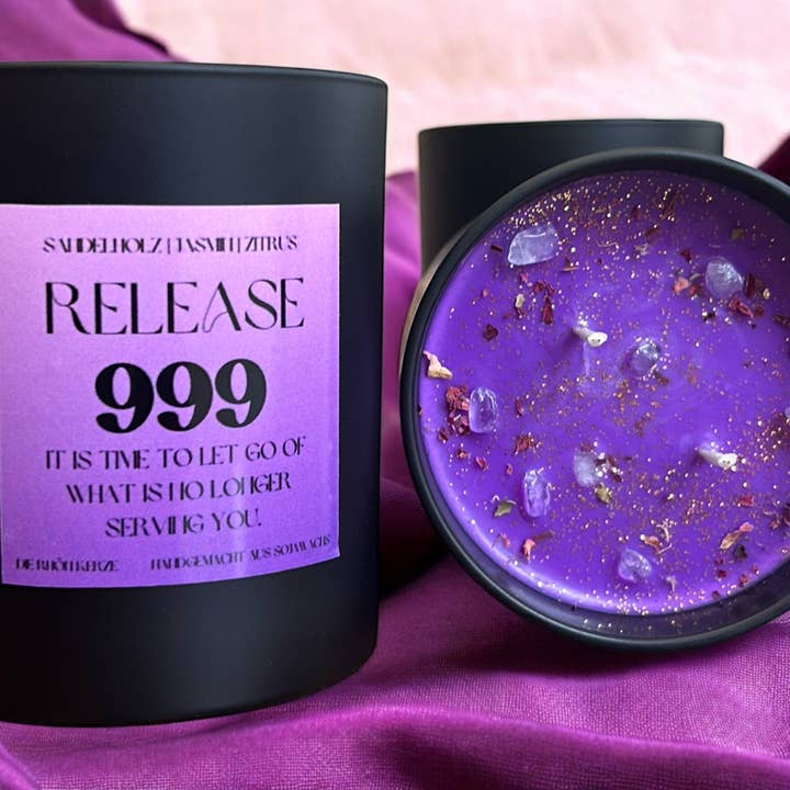 999 angel number candle for wholesale by Die Rhoen Kerze