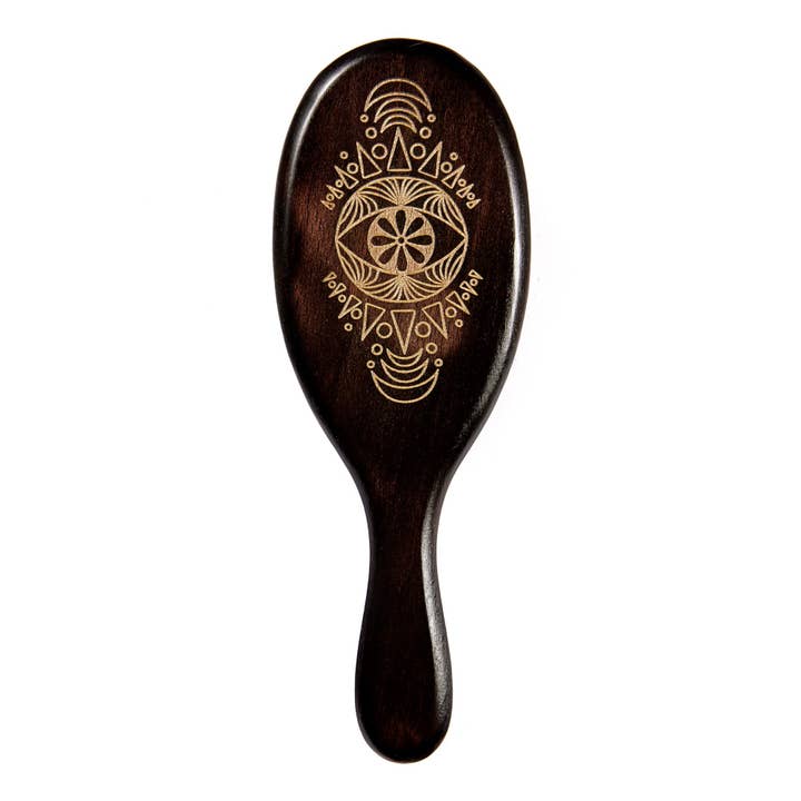 Third Eye Brush for wholesale by Free Your Hair Brush