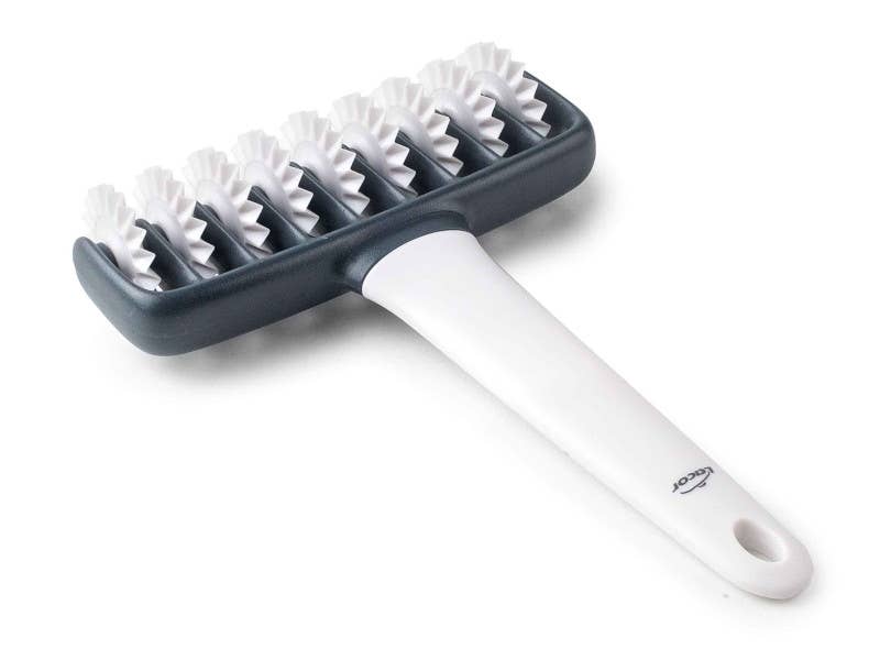 LACOR MENAJE PROFESIONAL S.L. - Wholesale Kitchen Tool/Gadget - CRINKLED PASTRY CUTTER ROLLER0