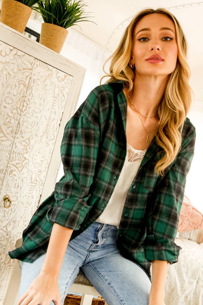 Vine & Love – wholesale Buttoned-down shirt – Women's – Checker Yarn Dye Plaid Print Shirt Top VT6045517