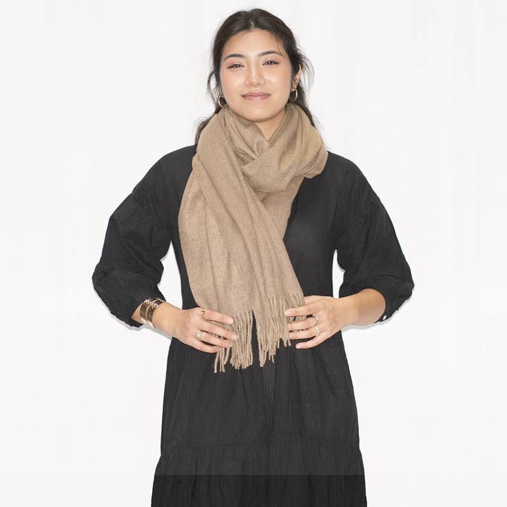 Dolma - Wholesale Wrap - Women's - Cozy Cashmere Blend Stole -Camel1