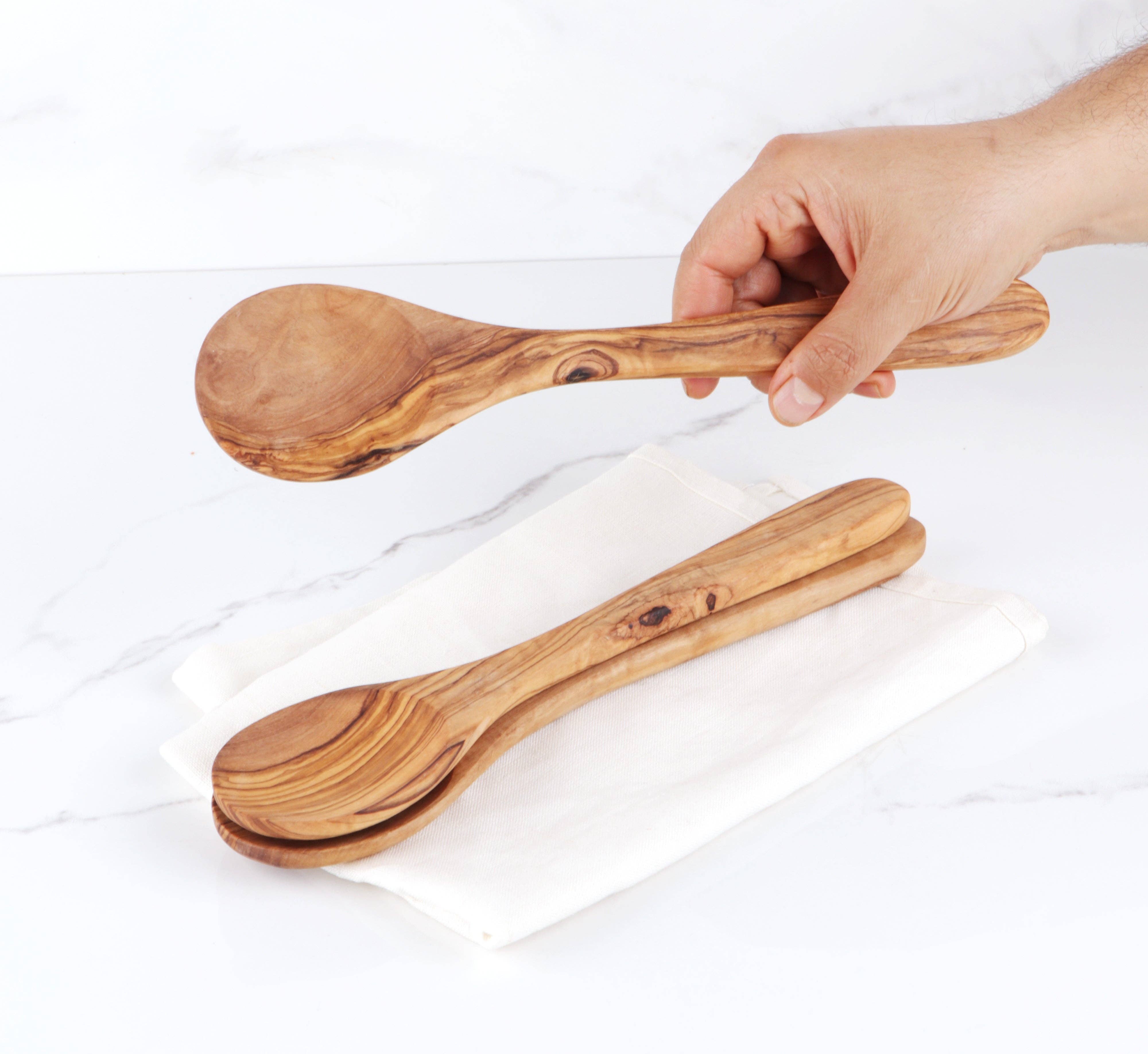 Krafts GmbH Olive Wood – Engroshandel Køkkenske – Håndlavet sæt med oliventræsskeer til madlavning og salat – Naturlig2