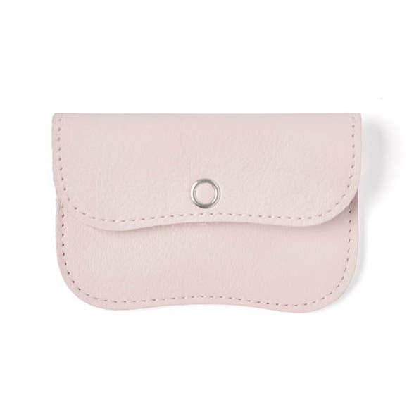 Portefeuille Mini Me en cuir rose poudré pour la vente par Keecie