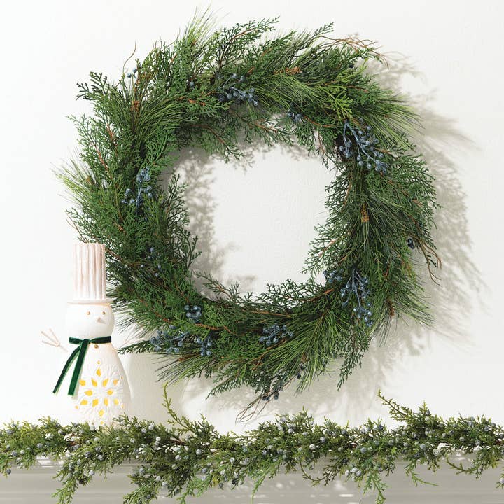 Sullivans Home Decor - Wholesale Wreath - 22" JUNIPER WREATH