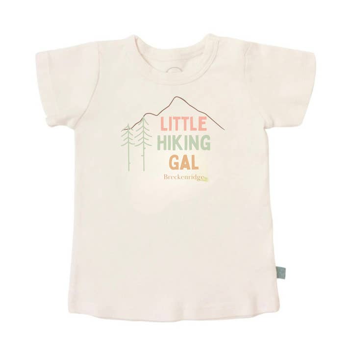 camiseta gráfica | Chica de Senderismo para venta al por mayor de Finn + Emma