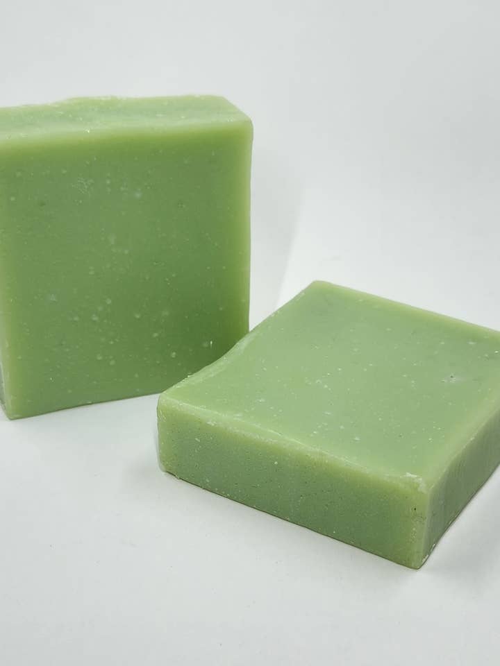 Savon artisanal à la noix de coco et à la verveine pour la vente par Soaps by Beth