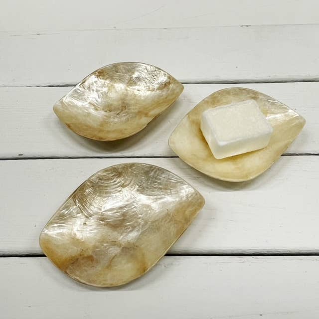 ByBazz - Wholesale Decorative Plate/Dish/Bowl - Schaaltje Schelp Capiz S Goud9