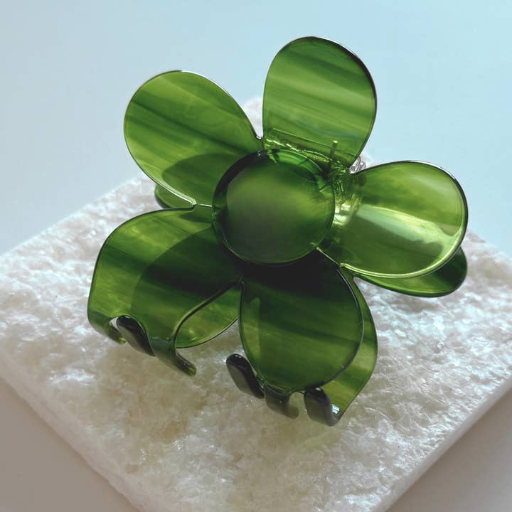 Love Attack - Wholesale Hair Clip - Women's - Hana Cellulose Acetate Flower Hair Claw Clips12