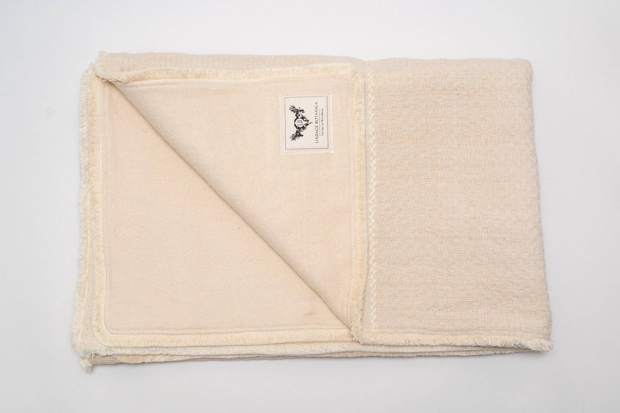 Lineage Botanica - Wholesale Throw Blanket - Throw: Antique handwoven Hungarian wool and cotton - TH674