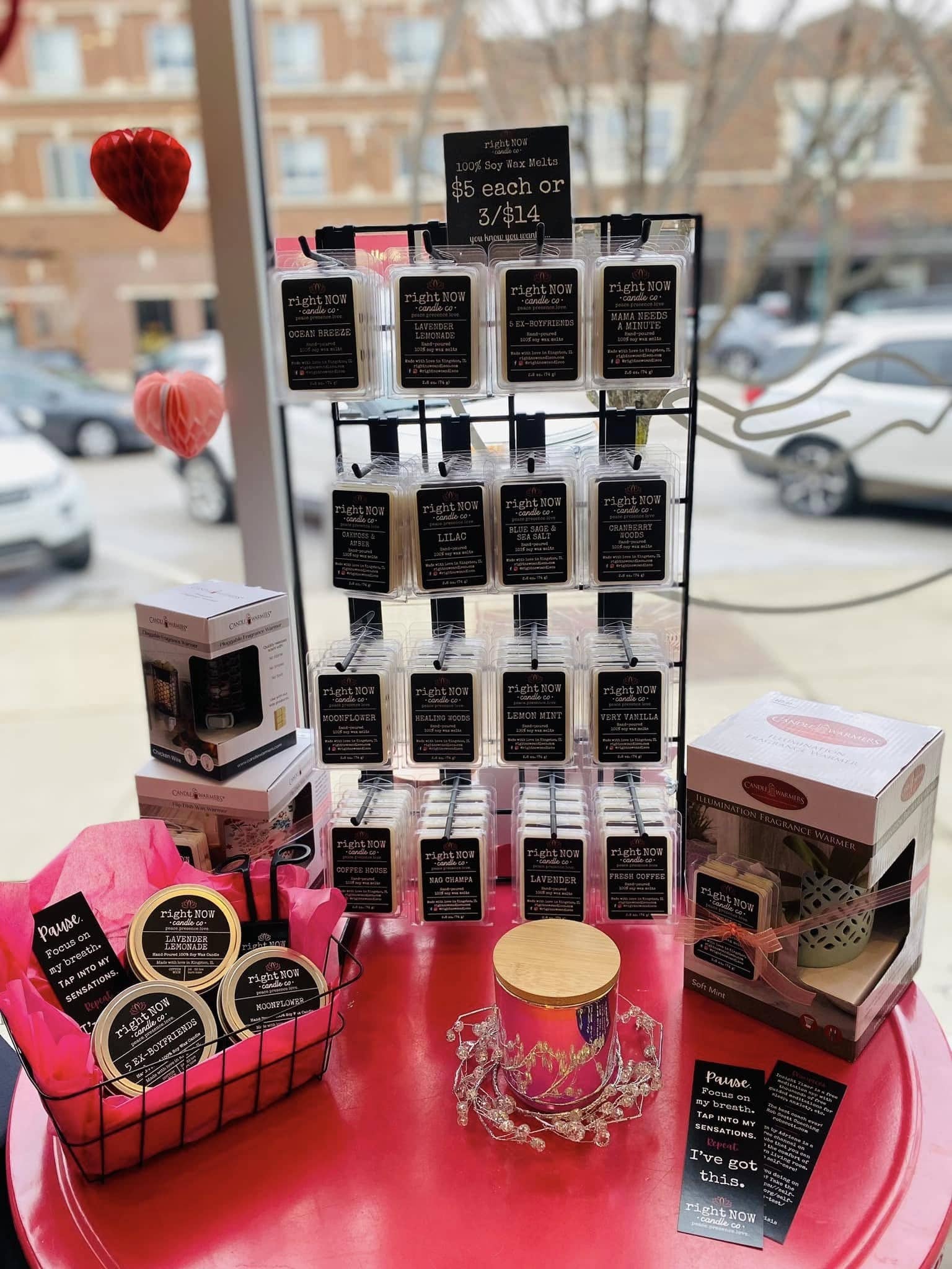 Right Now Candle Co. - Wholesale Wax Melt - 100% Soy Wax Melt Stand with 16 scents 0
