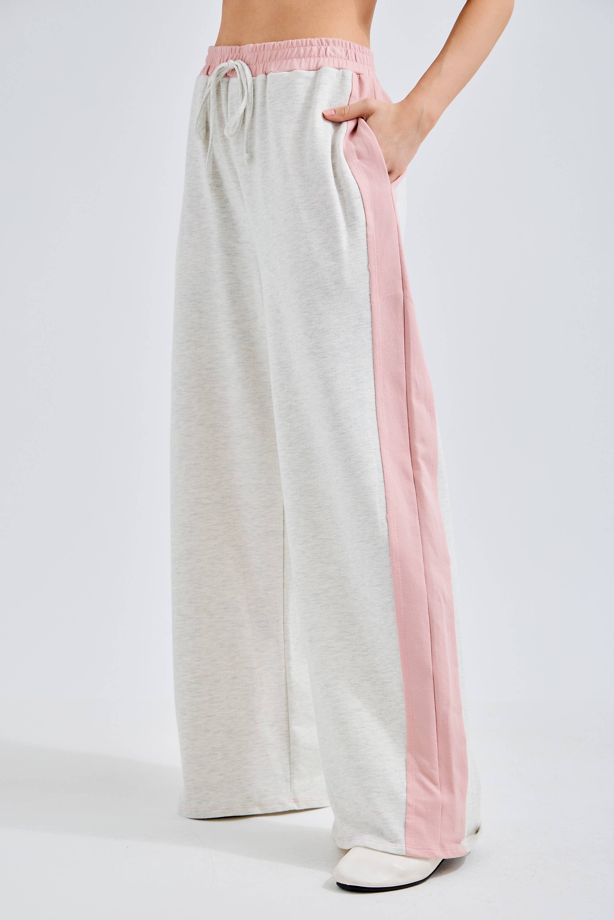 J.Her – Großhandel Lounge-Trainingshose/-Jogginghose – Damen – Gewaschene Kontrast-Seiten-Frühlings-Lounge-Hose HP637510