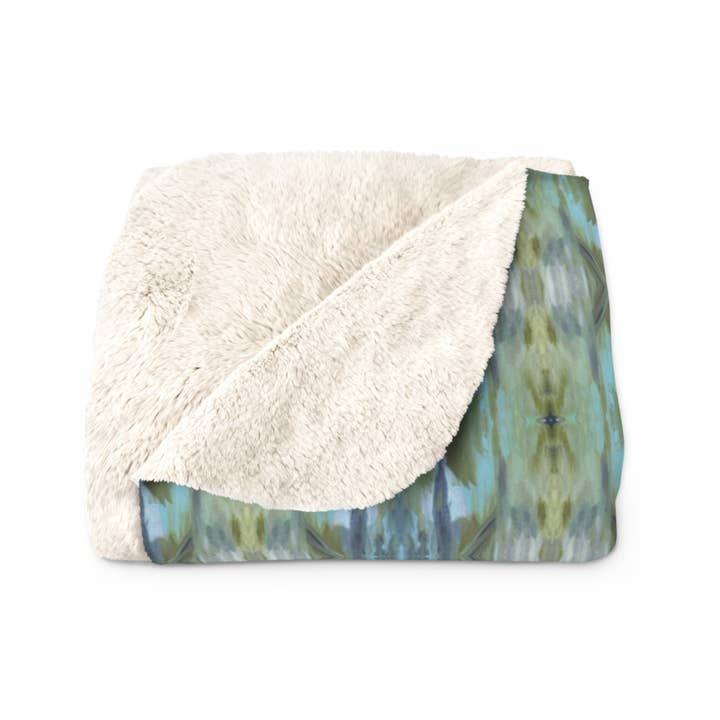 PALMER K Designs - Wholesale Throw Blanket - Sherpa Throw / Blanket: Green / Blue Geometric (TO/P7)