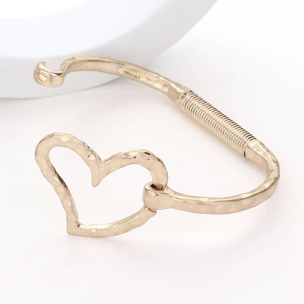 Sensibling Corp. - Wholesale Bangle Bracelet - Hammered Metal Heart Hook Bracelet1