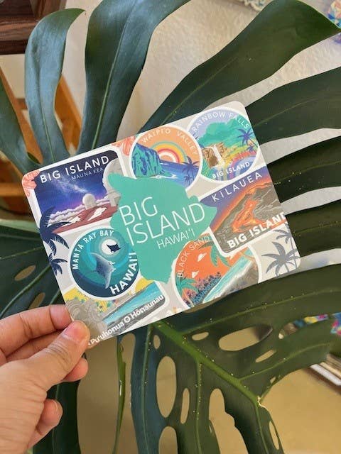 Big Island Postkort "Nedsat på grund af omvendt bagsideprint" for engroshandel hos Island Stickers & More / Yuriko J. Design