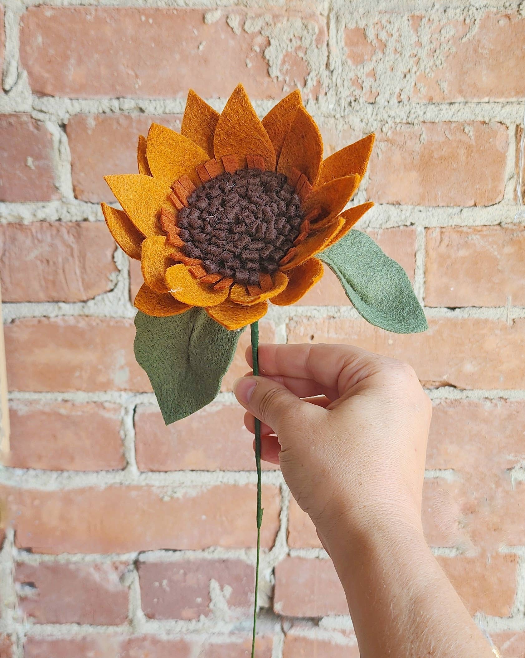 Madymae Felt Florals - Wholesale Artificial Flowers - Felt Sunflower4