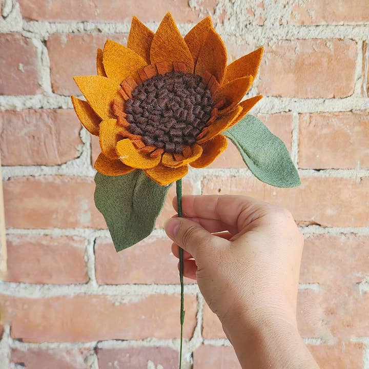 Madymae Felt Florals - Wholesale Artificial flowers - Felt Sunflower4