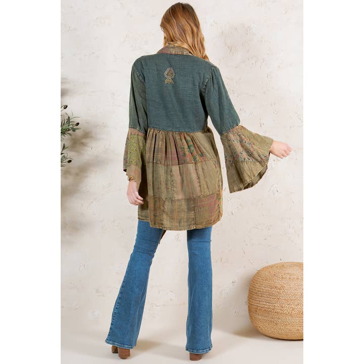 Young Threads - Wholesale Kimono - Women's - Western Boho Chic: Motif Embroidered Denim Long Shrug (NEW)10
