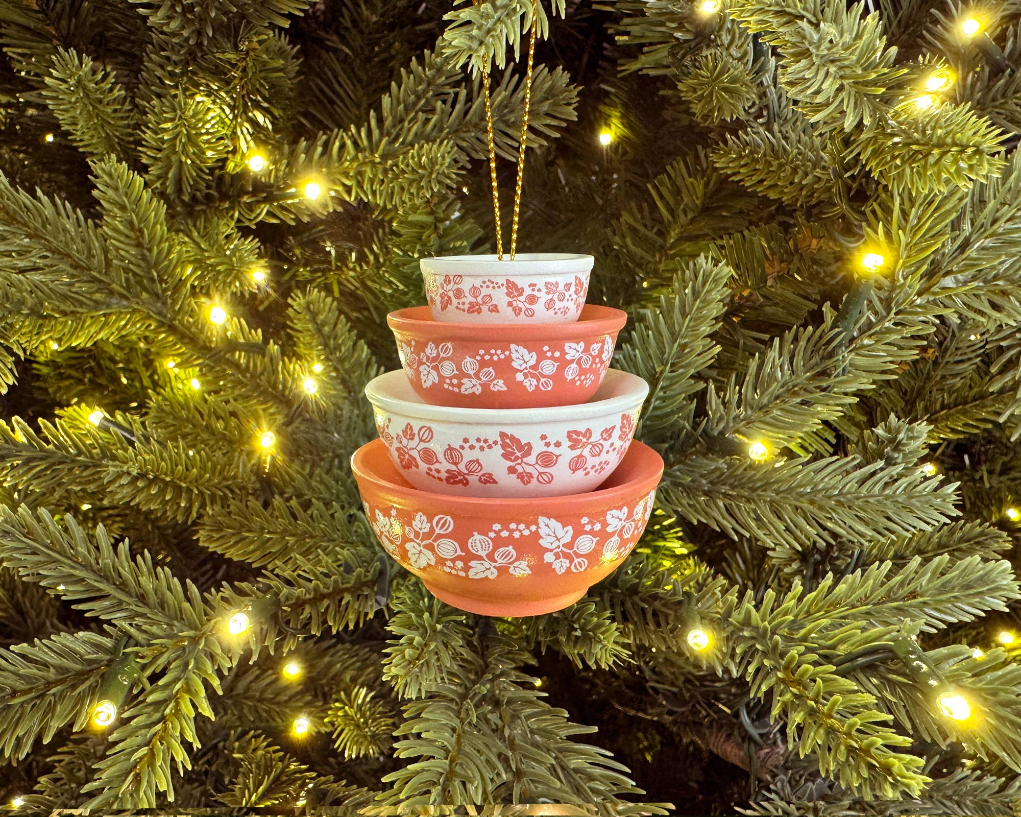 Twinkltoast - Vente Objets de décoration - Ornement de Bol Inspiré de Mini Pyrex | Décor de Noël Rétro4