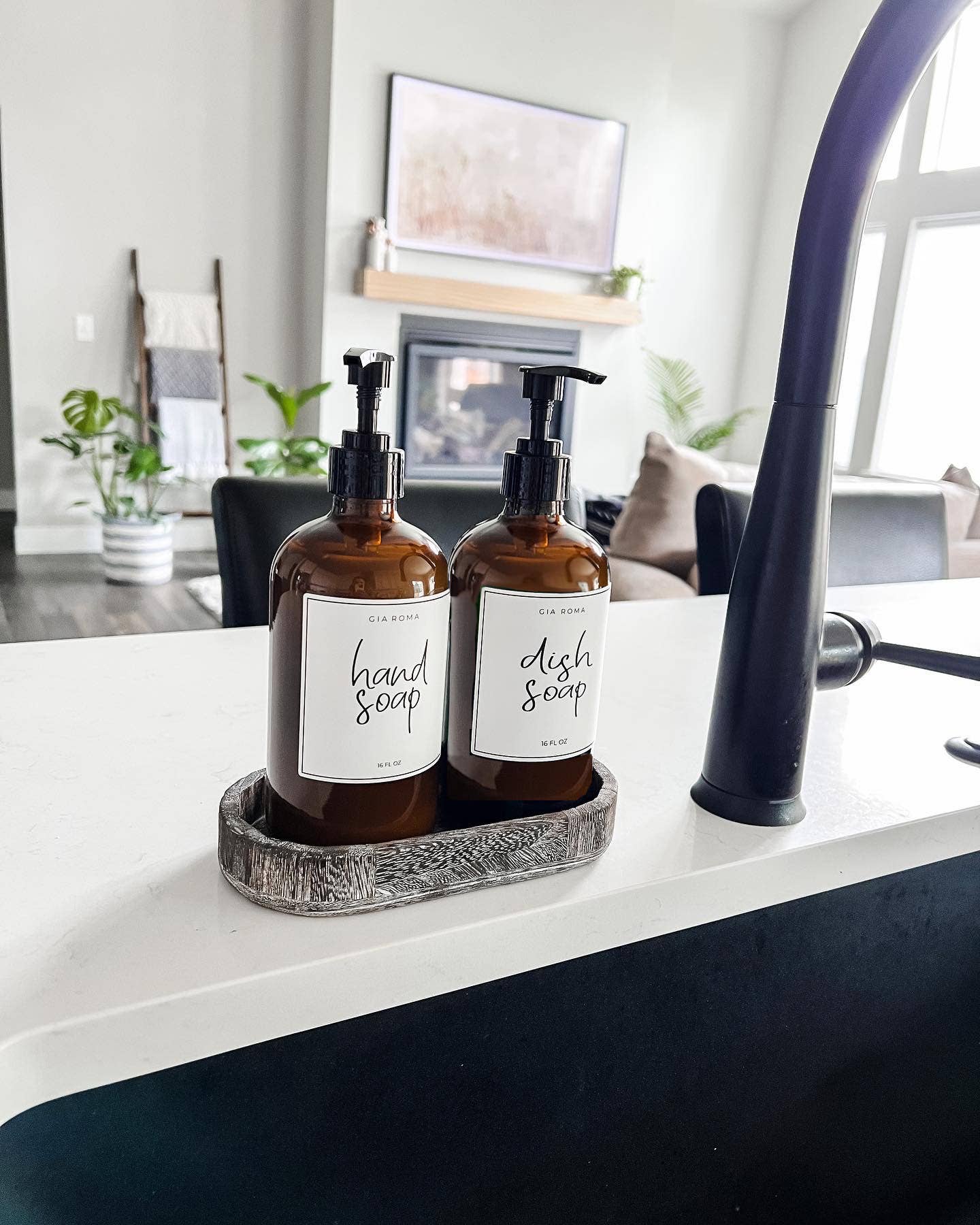 Gia Roma - Vente Plateaux décoratifs - Bac distributeur de savon, plateau à bijoux en bois, ferme rustique16