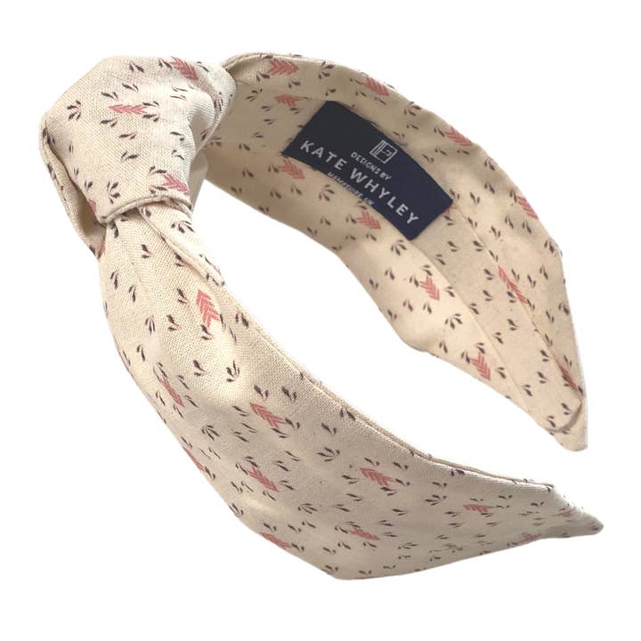 Bandeau rose pastel pour la vente par Kate Whyley