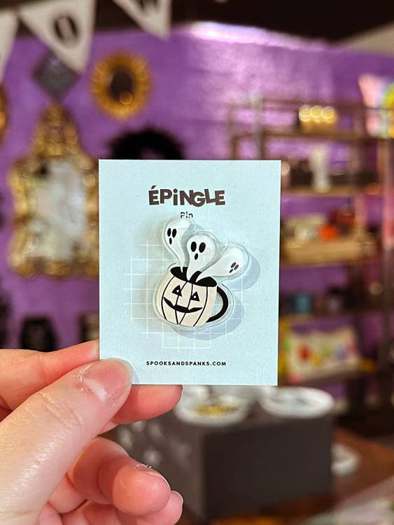 Spilla Cuppa Ghosts per la vendita all'ingrosso da parte di Spooks & Spanks