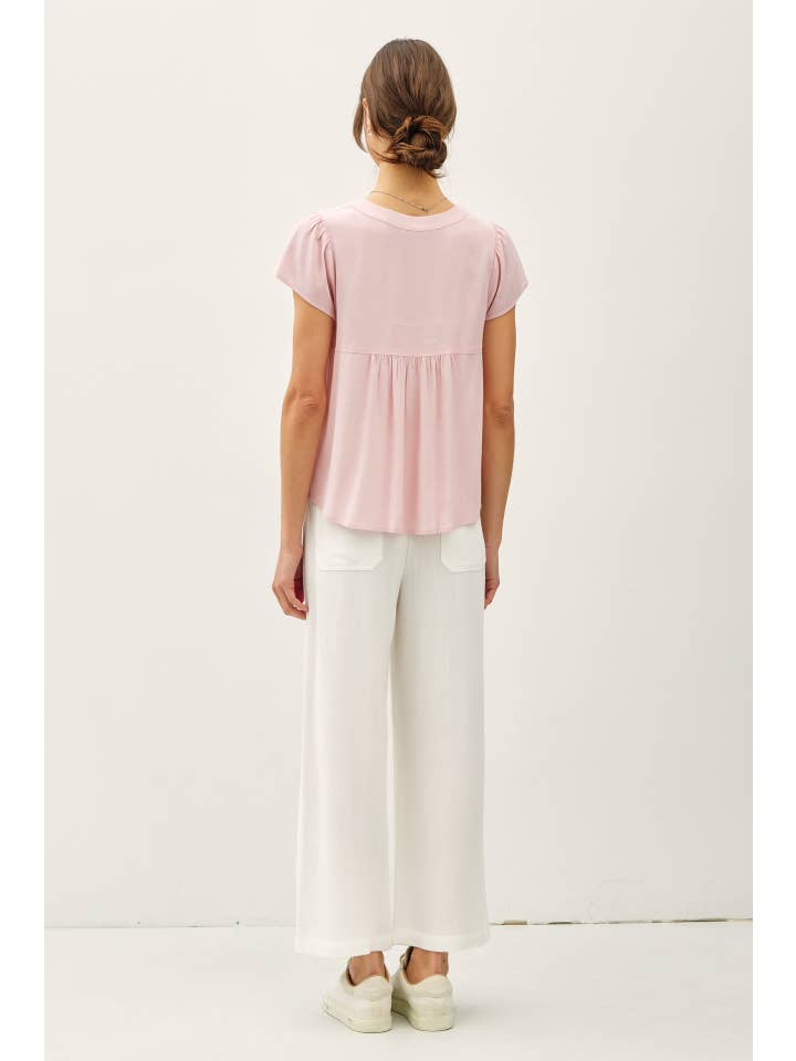 Be Cool - Wholesale Blouse - Women's - FLOWY CAP SLEEVE V-NECK TOP