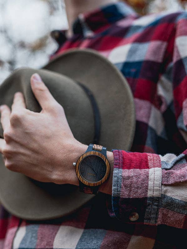 Wood&Chic – Engroshandel Armbåndsur - Herre – Kalmia mænds kvarts træ ur1