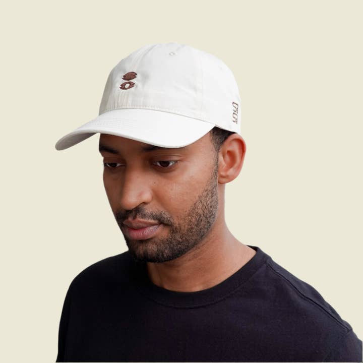 chapeau sasa - blanc cassé pour la vente par sasa coffee roasters