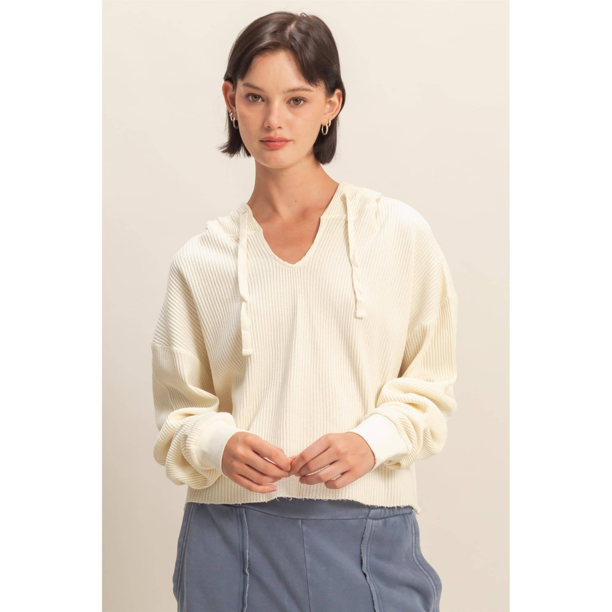 HYFVE – Hoodie – Mulher por atacado – Hoodie de Malha Waffle Cropped com Lavagem Mineral20