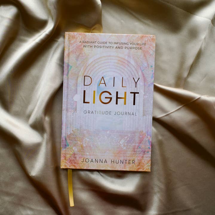 Red Wheel/Weiser LLC - Wholesale Journal/Diary - Daily Light Gratitude Journal (Hardcover Gift Journal)