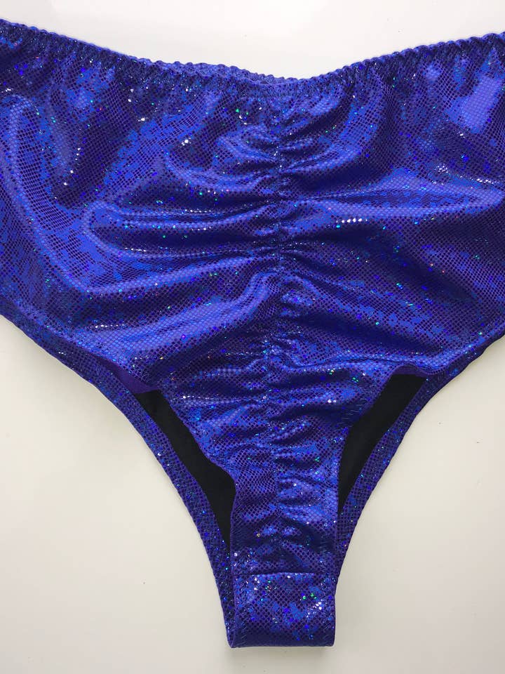 Pantaloni sgargianti a vita alta Scrunch Butt -DISPONIBILI IN PIÙ COLORI per la vendita all'ingrosso da parte di Electric Couture Dolls