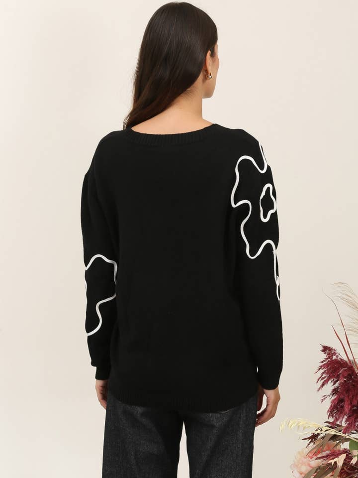 DIX-ONZE - Wholesale Knit Sweater - Women's - Floral Outline Pattern Sweater Col V – Graphic Minimalism3