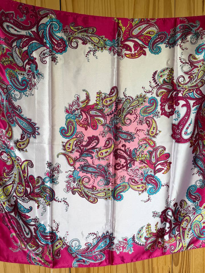 #1221 Hot Pink Paisley for wholesale by Z Bars Jewelry