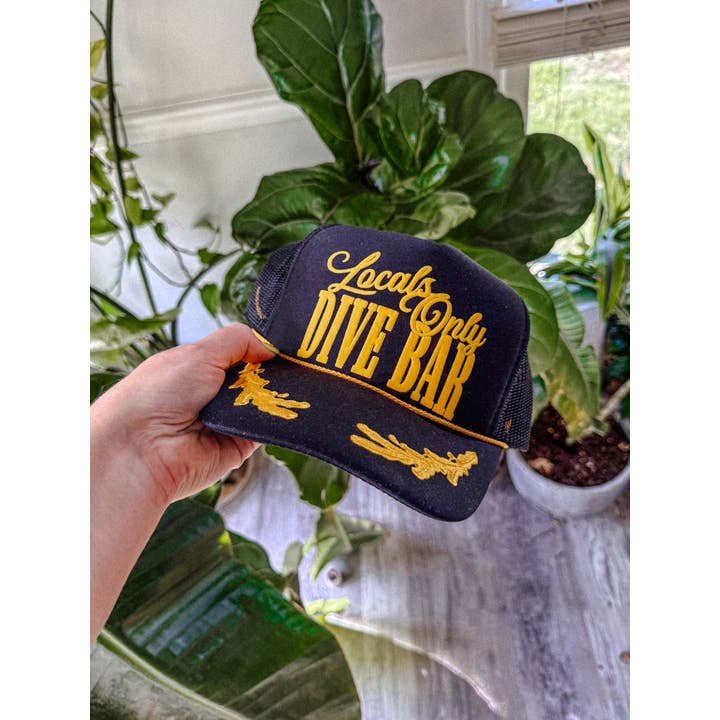 The Clandestine Underground - Venta al por mayor Gorra trucker - Unisex - Gorra de Camionero Occidental, Solo para Locales, Bar de Buceo3