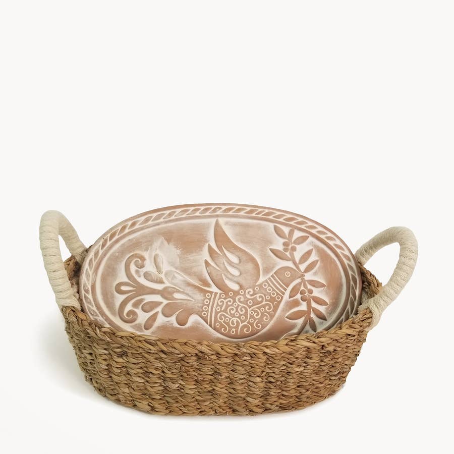 Vintage Round Terracotta Bread Warmer. Vintage Clay Basket, Food