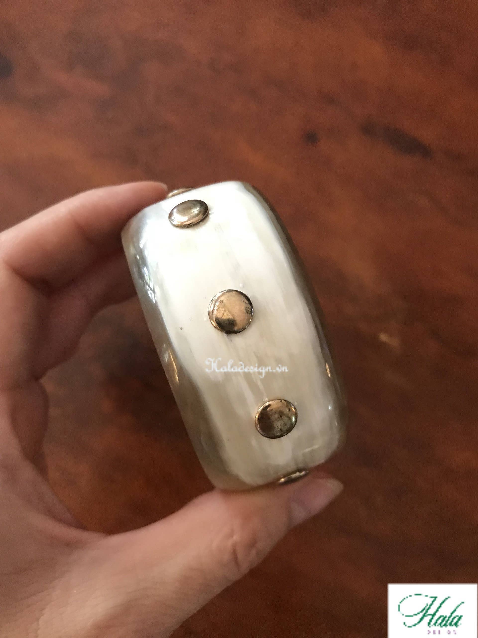 Hala Design - Wholesale Cuff Bracelet - Brass Stud Buffalo Horn Cuff Bangle Bracelet - Buffalo Horn3