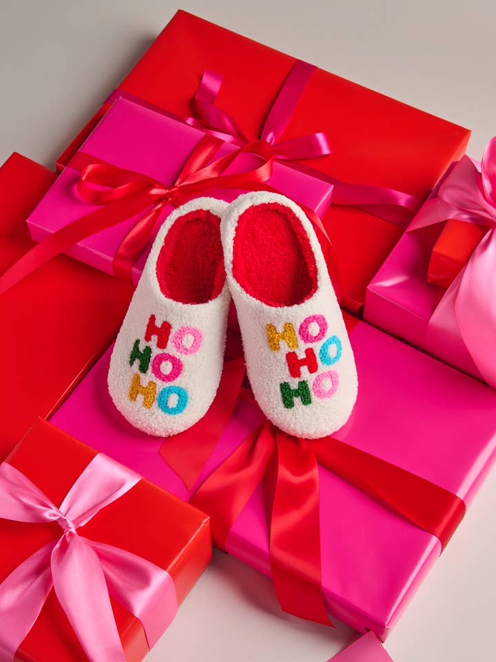 Shiraleah - Wholesale Slippers - Women's - "HO HO HO" SLIPPERS2
