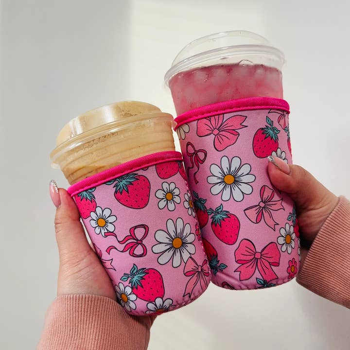 Retro Strawberry Drink Sleeves for wholesale by KuriArt Designs