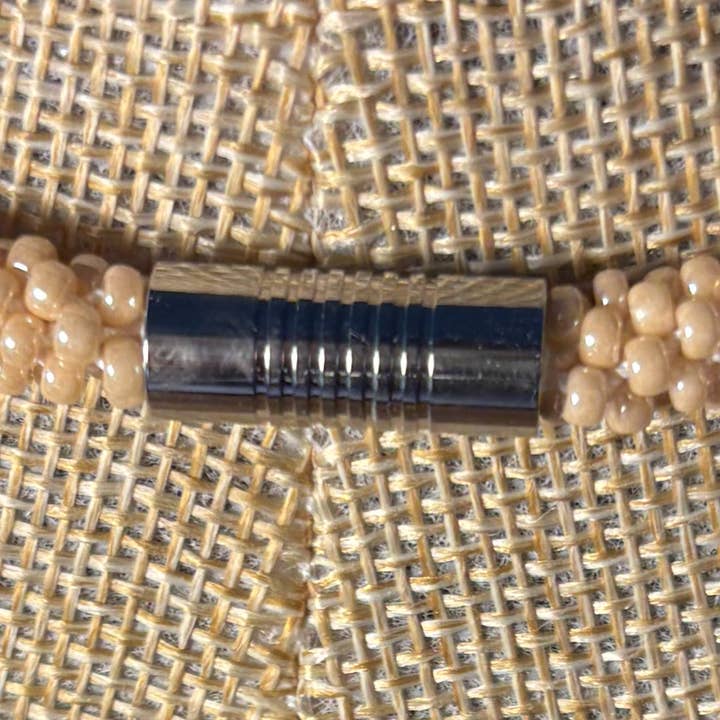 Two Snowy Egrets – Engroshandel Perlehalskæde – Kumihimo perlehalskæde med magnetlås4