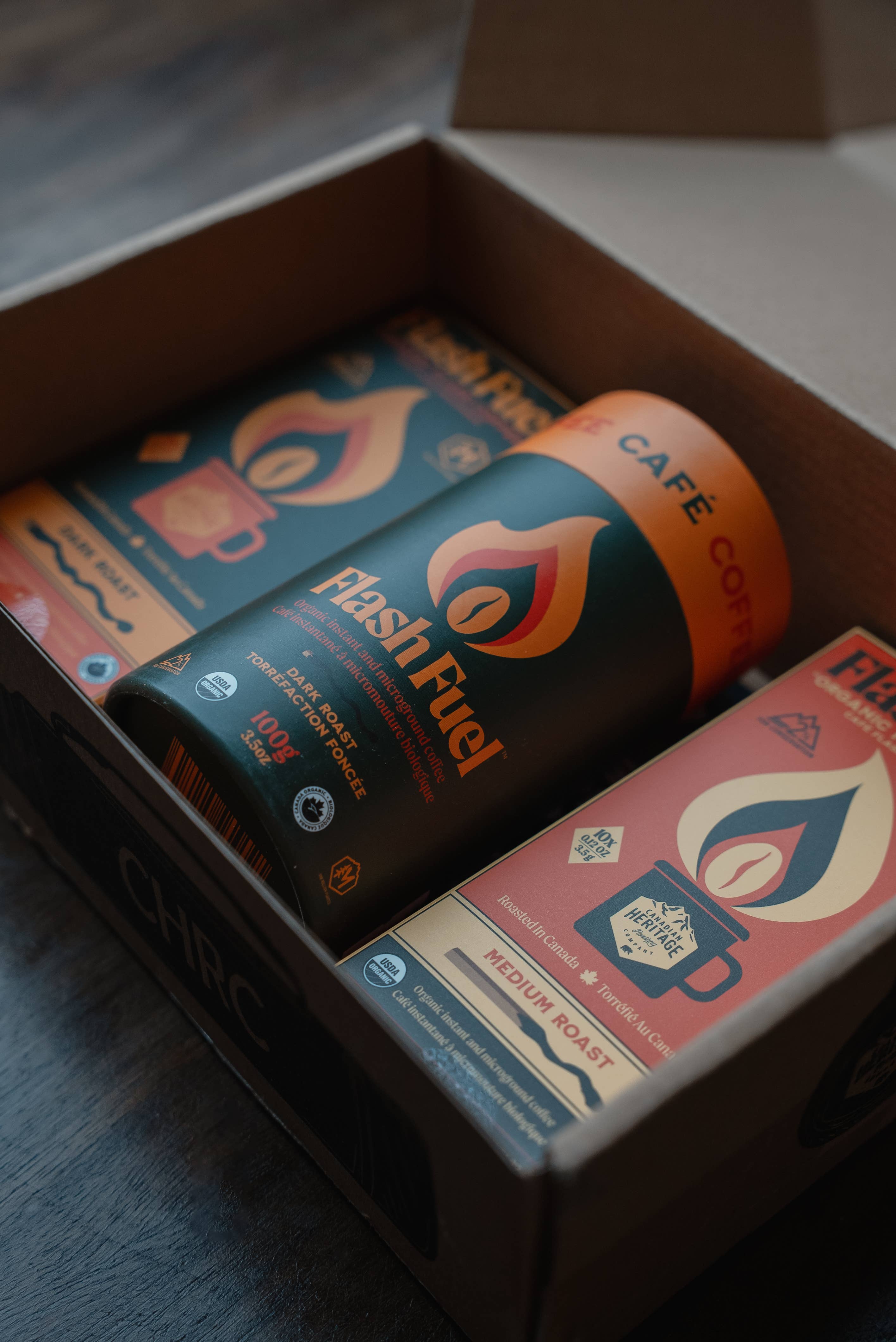 Canadian Heritage Roasting Company - Wholesale Instant coffee/espresso - Flash Fuel Organic Instant Coffee - Matchbox - Dark Roast1