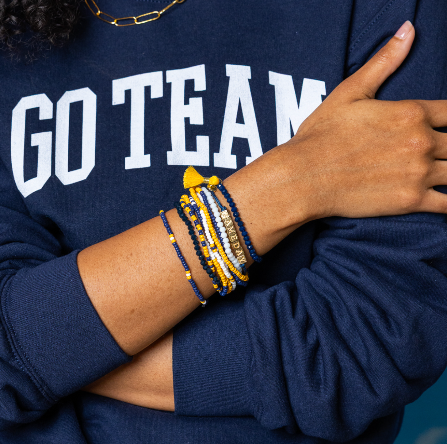 INK + ALLOY - Wholesale Jewelry Set - Bracelet Stack Game Day Navy + Yellow + White Wholesale1